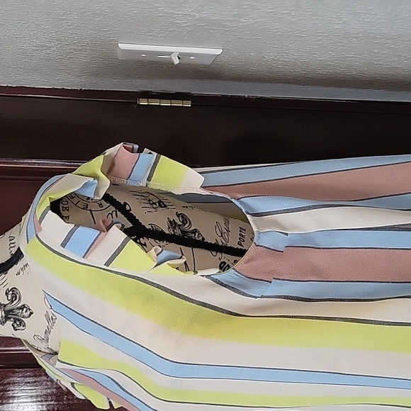 Sleeveless Top XL Sheer Loose Flowy - Picture 2 of 4